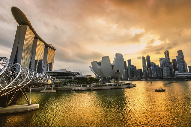 Singapure Skyline bei Sonnenuntergang